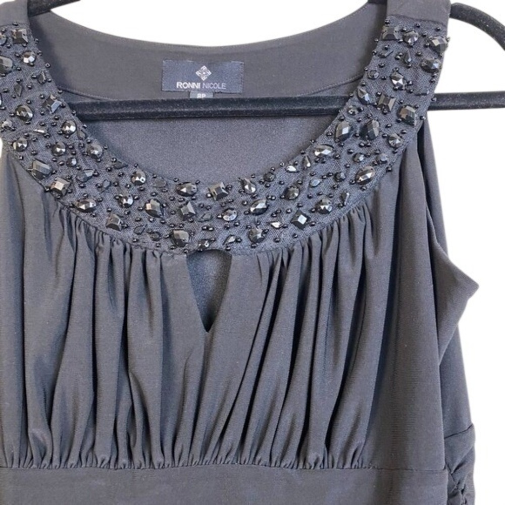 Ronni Nicole Black Beaded Keyhole Cocktail Dress Petite 8P Sleeveless A-Line‎ - Picture 2 of 4